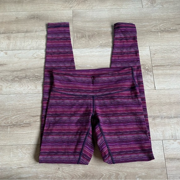 Lululemon Wunder Under Pant III Space Dye Twist Regal Plum Alarming size 6 - Picture 8 of 9